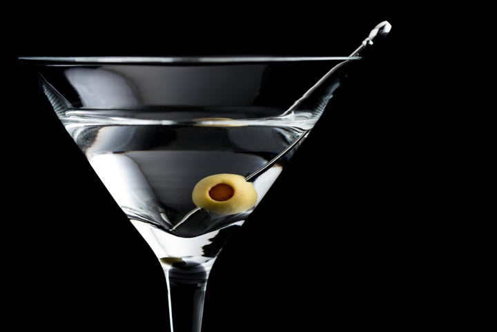 How To Order A Martini Like A Total Pro Huffpost Life