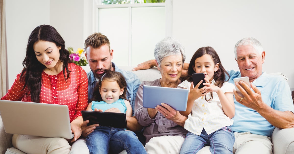 Is Social Media Binging the New Junk Food? HuffPost Contributor