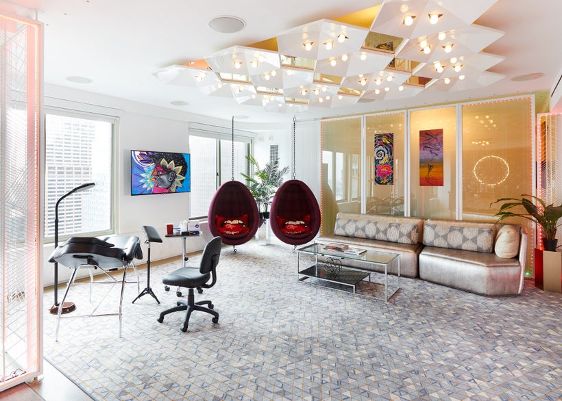 Extreme Wow Suites/W Hotel