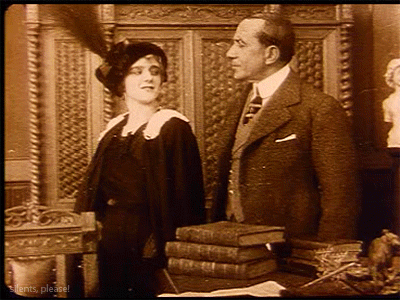 Cristina Ruspoli as the Baroness in a scene from 1915's Filibus 