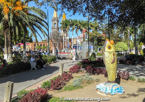 Town of Chapala on the north shore of Lake Chapala, Jalisco, Mexico