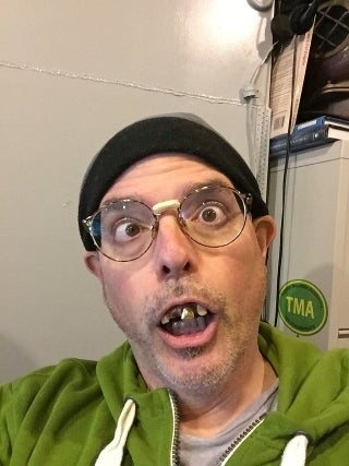 <p> Sigh-ents? whuts that?</p>