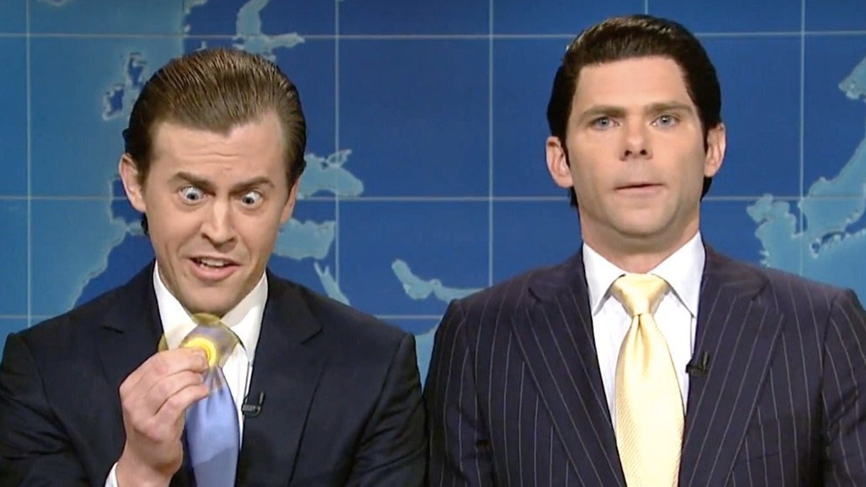 Snl Trump Brothers Are As Comically Inept As Ever On Weekend Update Huffpost