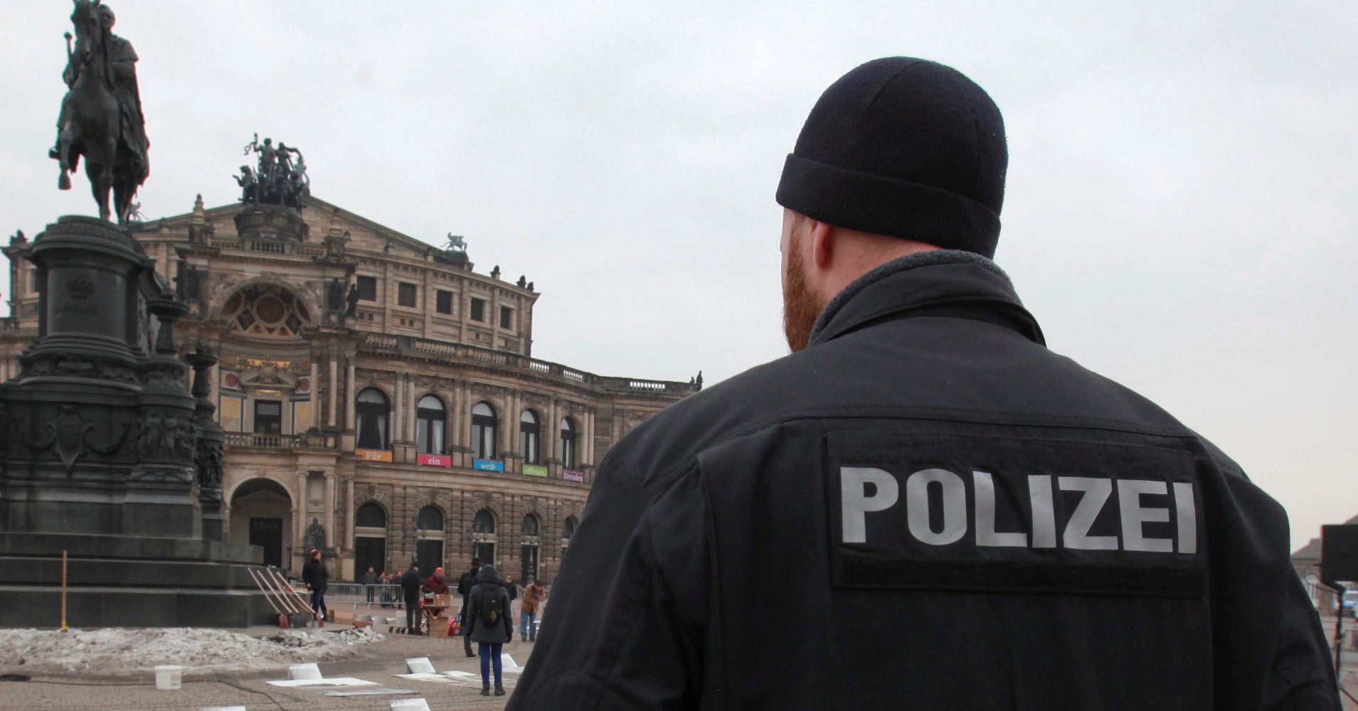 American Tourist Punched For Giving Nazi Salute In Germany