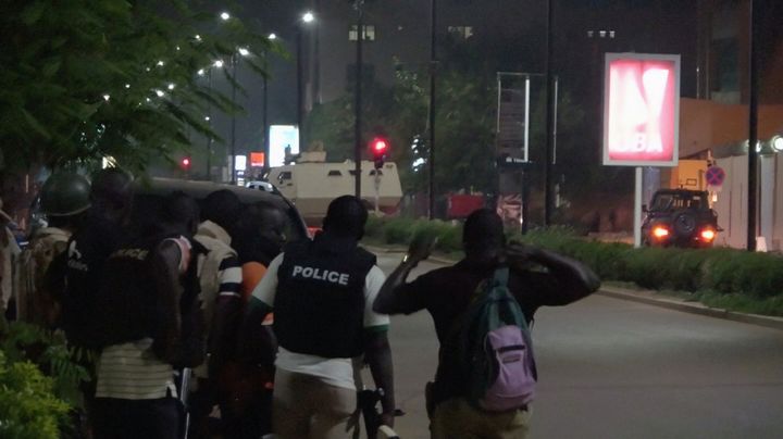 Police surrounded a restaurant in Ouagadougou, Burkina Faso on Sunday after suspected jihadists raided the establishment.