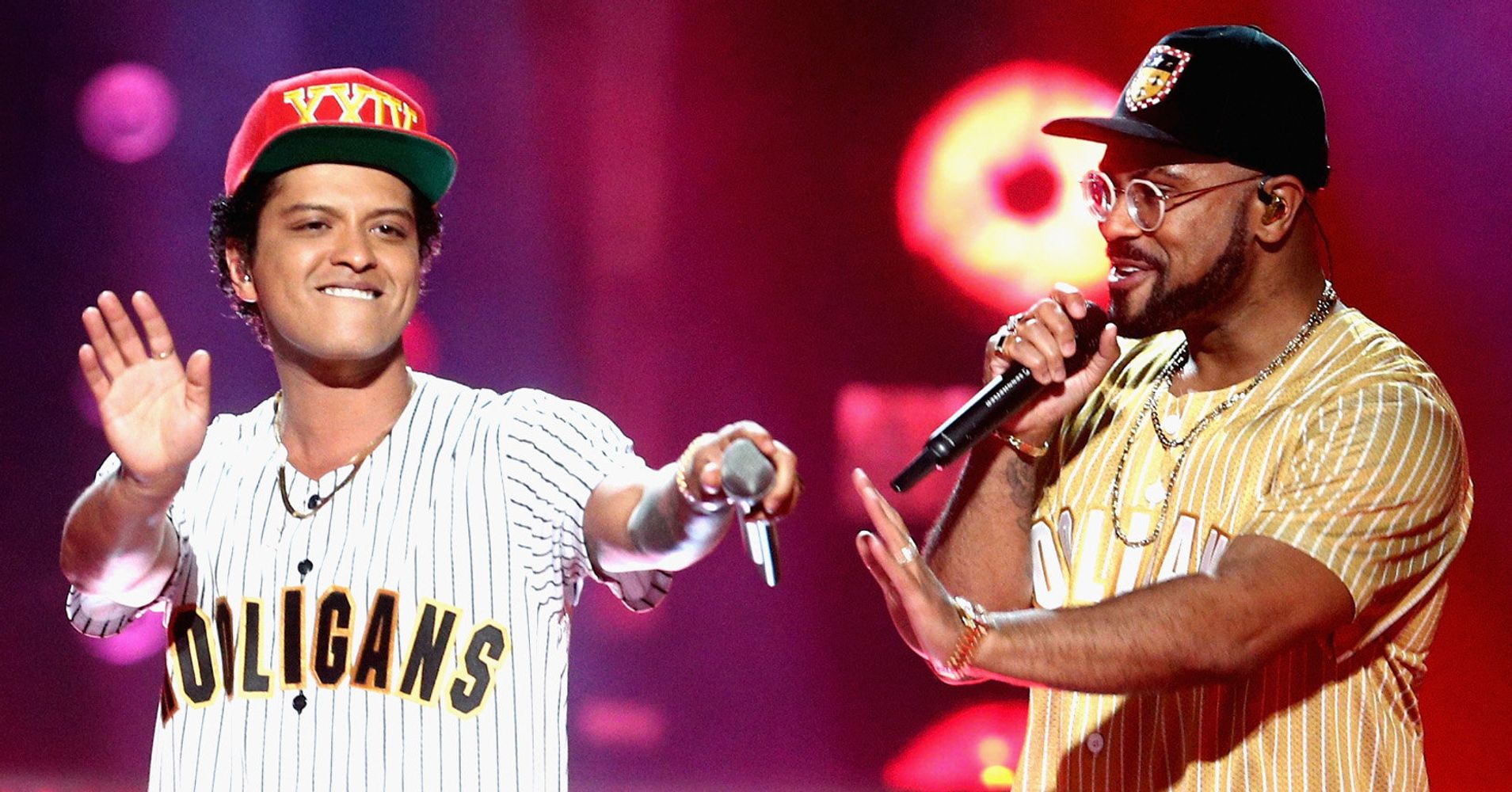 This Photo Of Bruno Mars Celebrating 'Versace On The Floor' Video Is ...