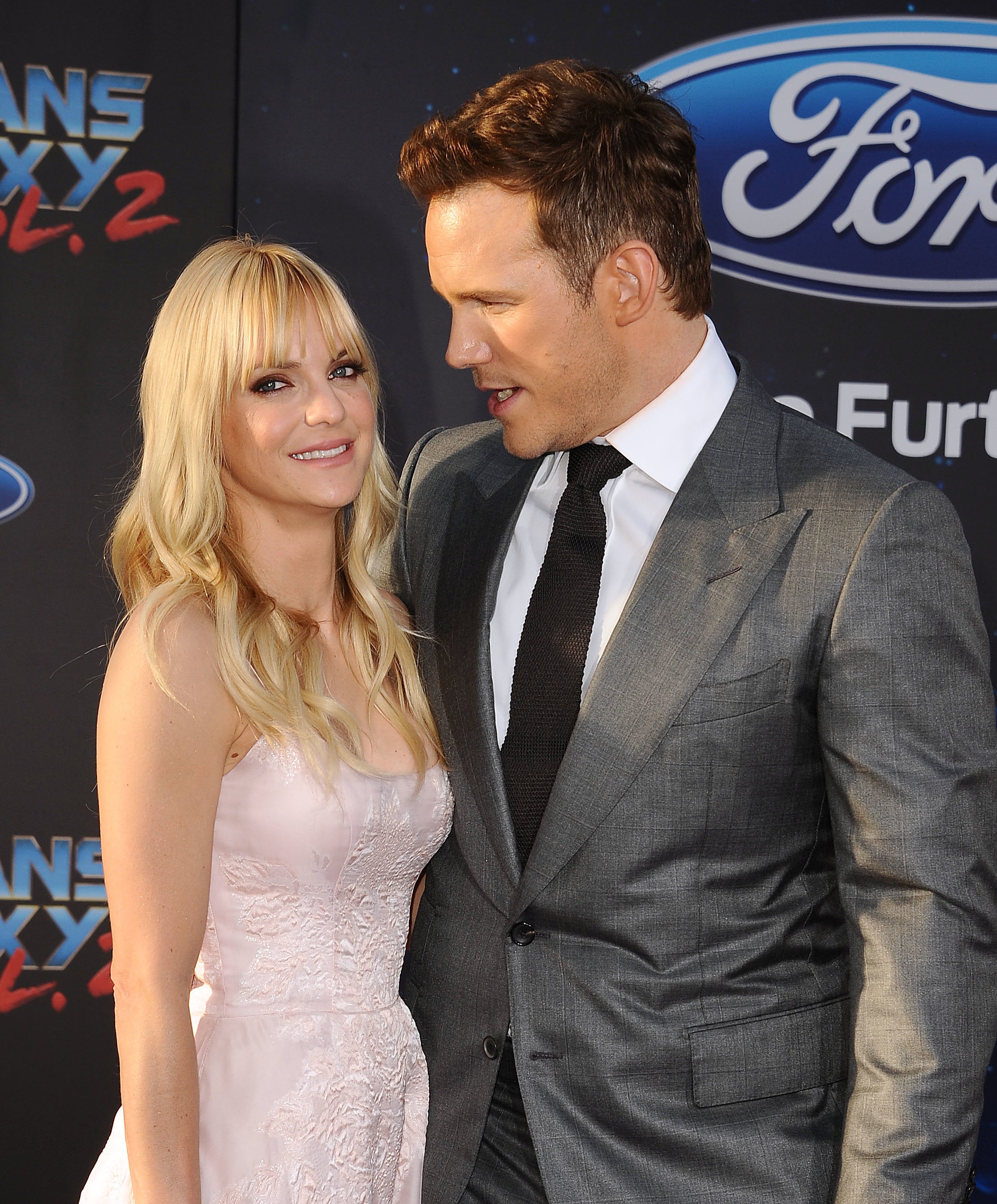 Anna Faris thanks fans for support following spilt from Chris Pratt Anna Faris thanks fans for support following spilt from Chris Pratt