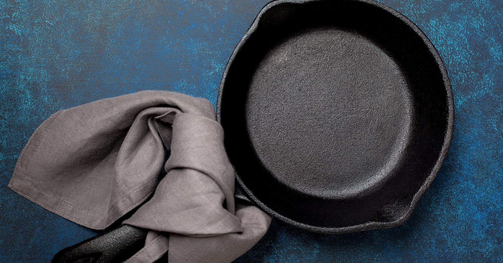 Think Twice Before Cooking Tomatoes In Your Cast Iron Skillet HuffPost