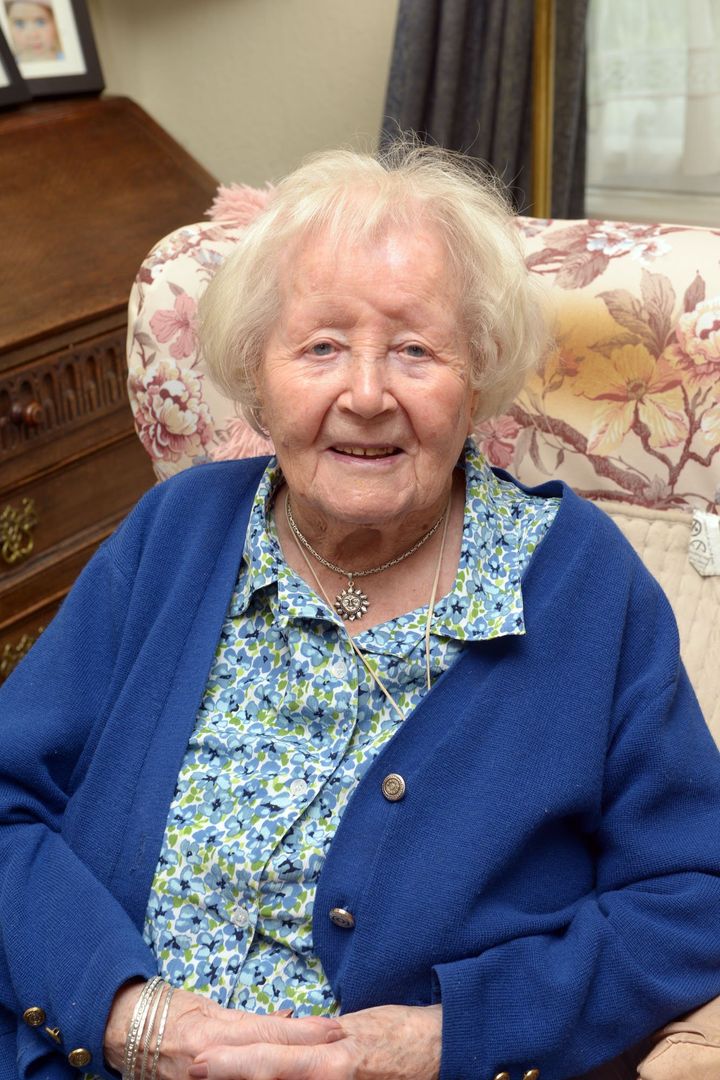 107 Year Old Says Daily Glass Of Whisky Is The Key To Her Longevity