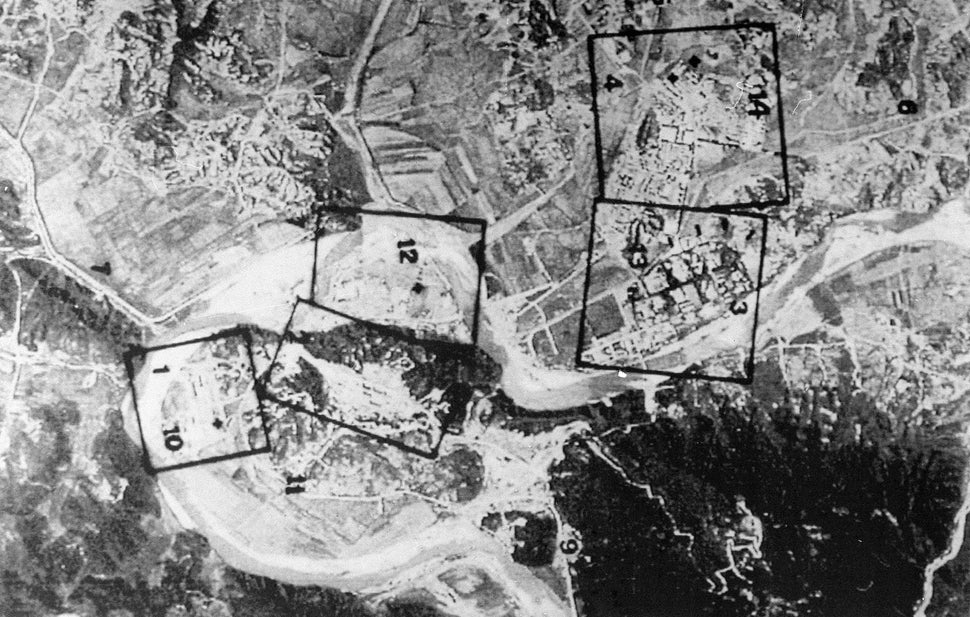 A French&nbsp;satellite image taken in March 1994 showing an aerial view of North Korea's Yongbyon nuclear complex.&nbsp;The 