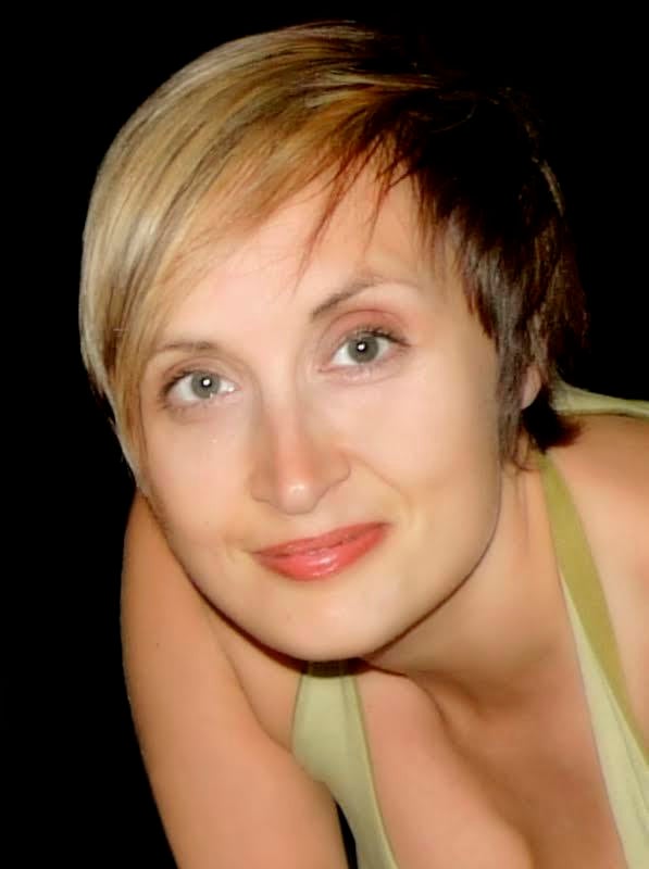 <p><strong>Kerry Williamson</strong></p>