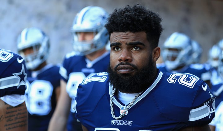 Ezekiel Elliott playing for the Dallas Cowboys on Aug. 12, 2017.