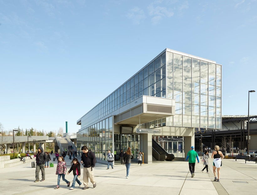 <em>University of Washington Transit Station, LMN Architects; Photo by Kevin Scott</em>