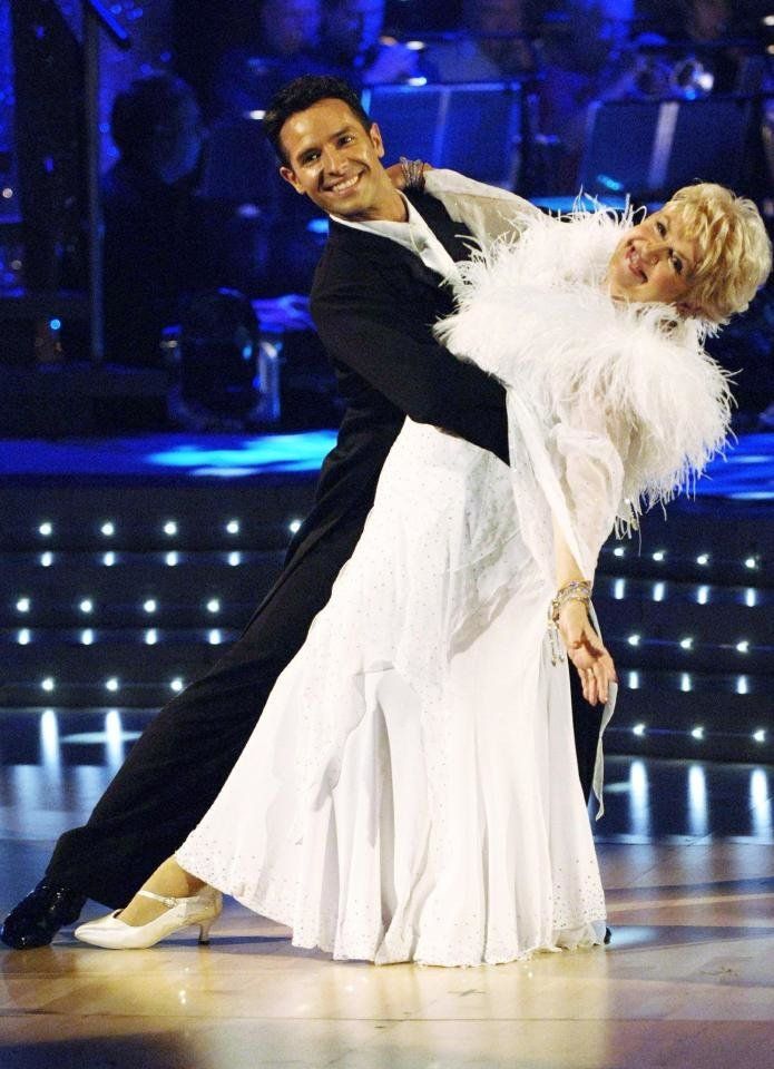 Gloria danced with Darren Bennett on 'Strictly' 