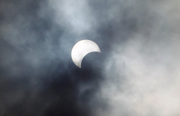 Watch The US Total Solar Eclipse Livestream In The