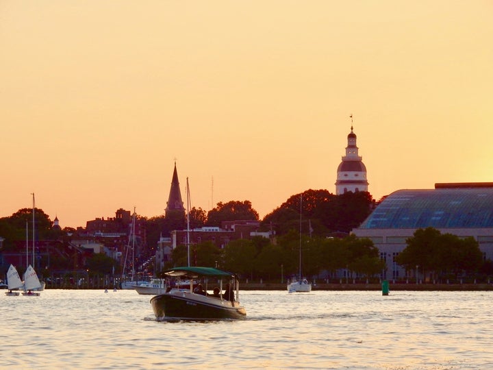 <p>Sunset Cruise, Annapolis Electric Boat Rentals</p>