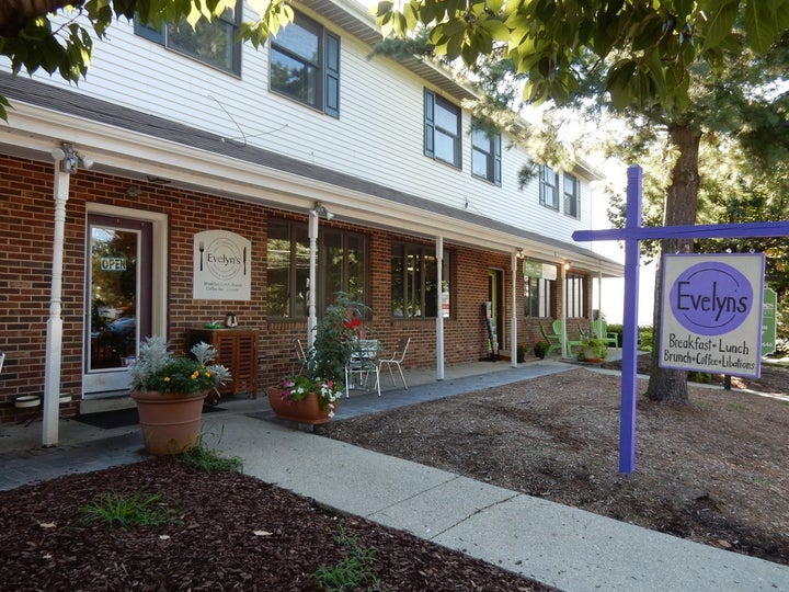 <p>Evelyns West Annapolis Village MD</p>