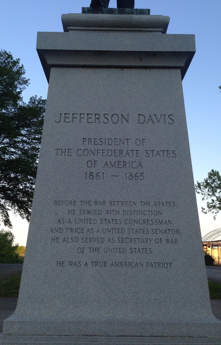 <p><a href="http://www.memphisart.org/artwork/jefferson-davis/" target="_blank" role="link" rel="nofollow" class=" js-entry-link cet-external-link" data-vars-item-name="Jefferson Davis statue in Memphis" data-vars-item-type="text" data-vars-unit-name="599b40ffe4b09dbe86ea366d" data-vars-unit-type="buzz_body" data-vars-target-content-id="http://www.memphisart.org/artwork/jefferson-davis/" data-vars-target-content-type="url" data-vars-type="web_external_link" data-vars-subunit-name="article_body" data-vars-subunit-type="component" data-vars-position-in-subunit="1">Jefferson Davis statue in Memphis</a> </p>