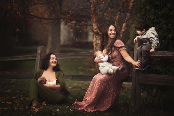 15 Ethereal Intimate Portraits Of Breastfeeding Mothers Huffpost 