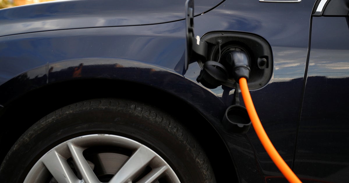 Boiling Your Kettle And Charging Your Car Won't Break Your House