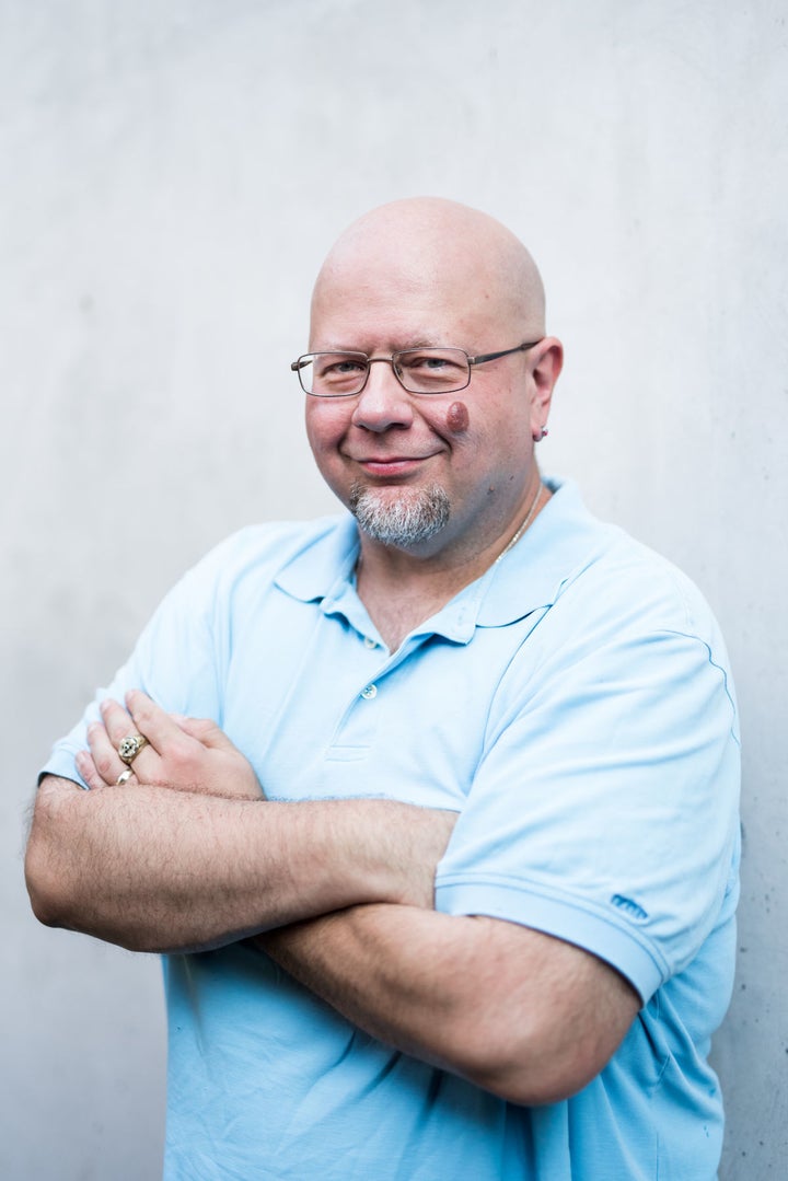 <p>Author Joe DeRouen</p>