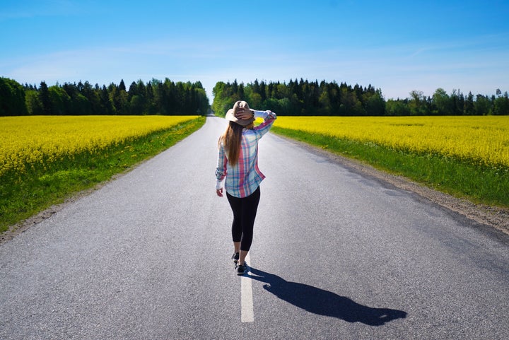 <p>Many travelers prefer to travel solo, but how can they protect themselves from danger?</p>