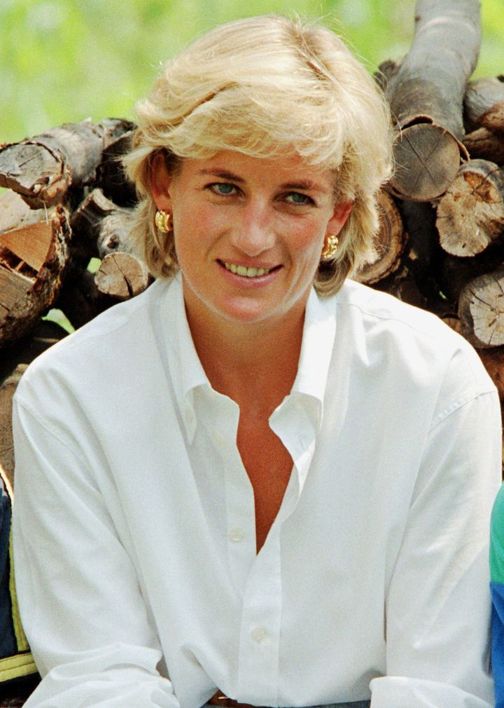 Bond, who was royal correspondent for the BBC for 14 years, had enjoyed a warm working relationship with Diana 