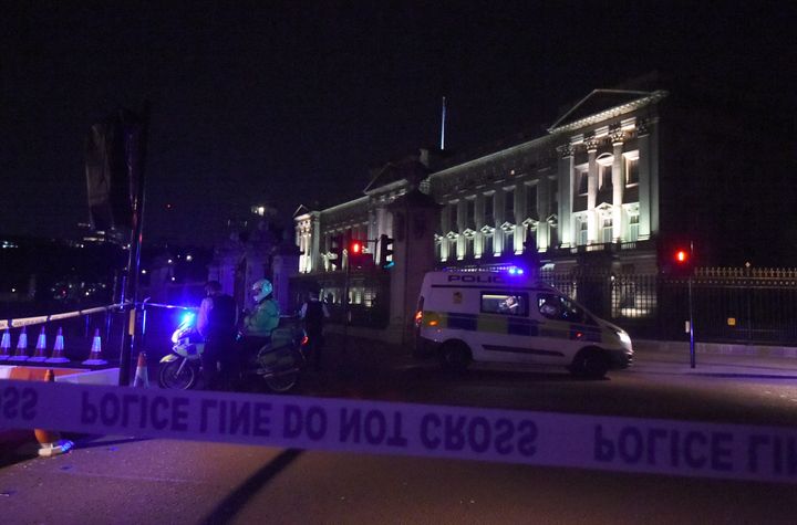 A police cordon outside Buckingham Palace on Friday night