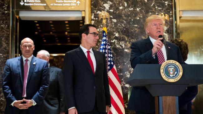 <p>Gary Cohn, Steve Mnuchin, Trump press conference, August 15, 2017</p>