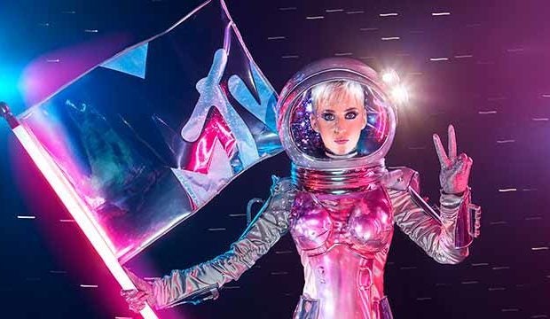 Katy Perry hosts the MTV VMA 2017