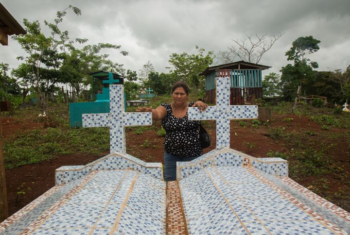Francisca Ramirez visits her family cemetery in La Fonseca, Nicaragua. (Tom Laffay / Amnesty International)
