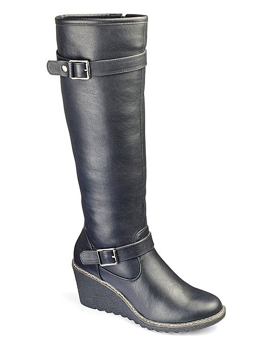16 Knee-High Boots For Bigger Legs 