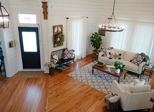 Entry Fixer Upper Living See Chip And Joanna Gaines's Most Amazing