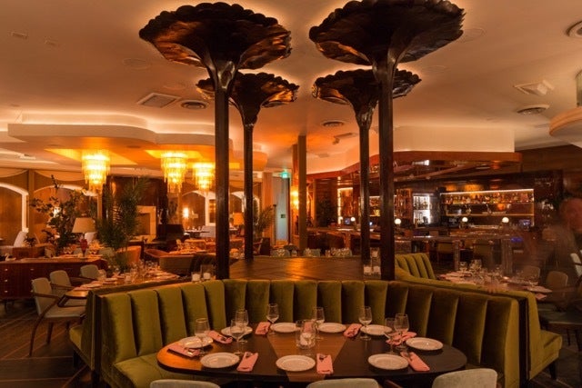 <p>Delilah—a gorgeous supper club with a checkered past.</p>