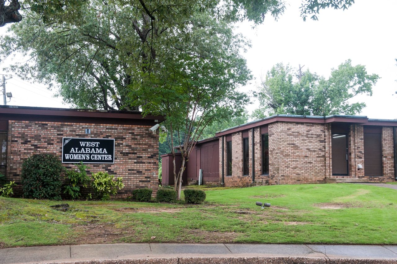 Directly next to Gray's clinic, West Alabama Women's Center, stands the anti-abortion Choices Pregnancy Clinic.