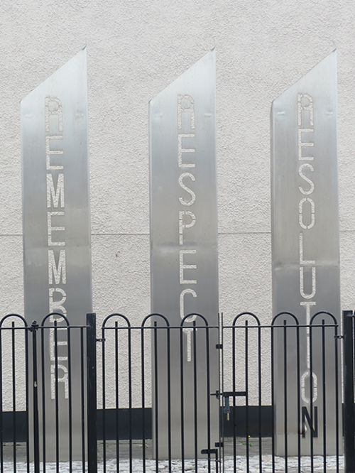 Remember/Respect/Resolution sculpture in Belfast, Northern Ireland by artist Lesley Cherry