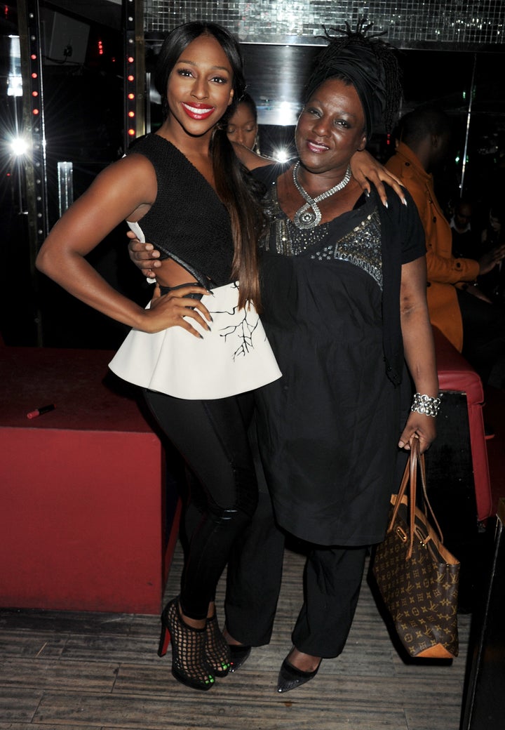 <strong>Alexandra with her mum Melissa in 2012</strong>