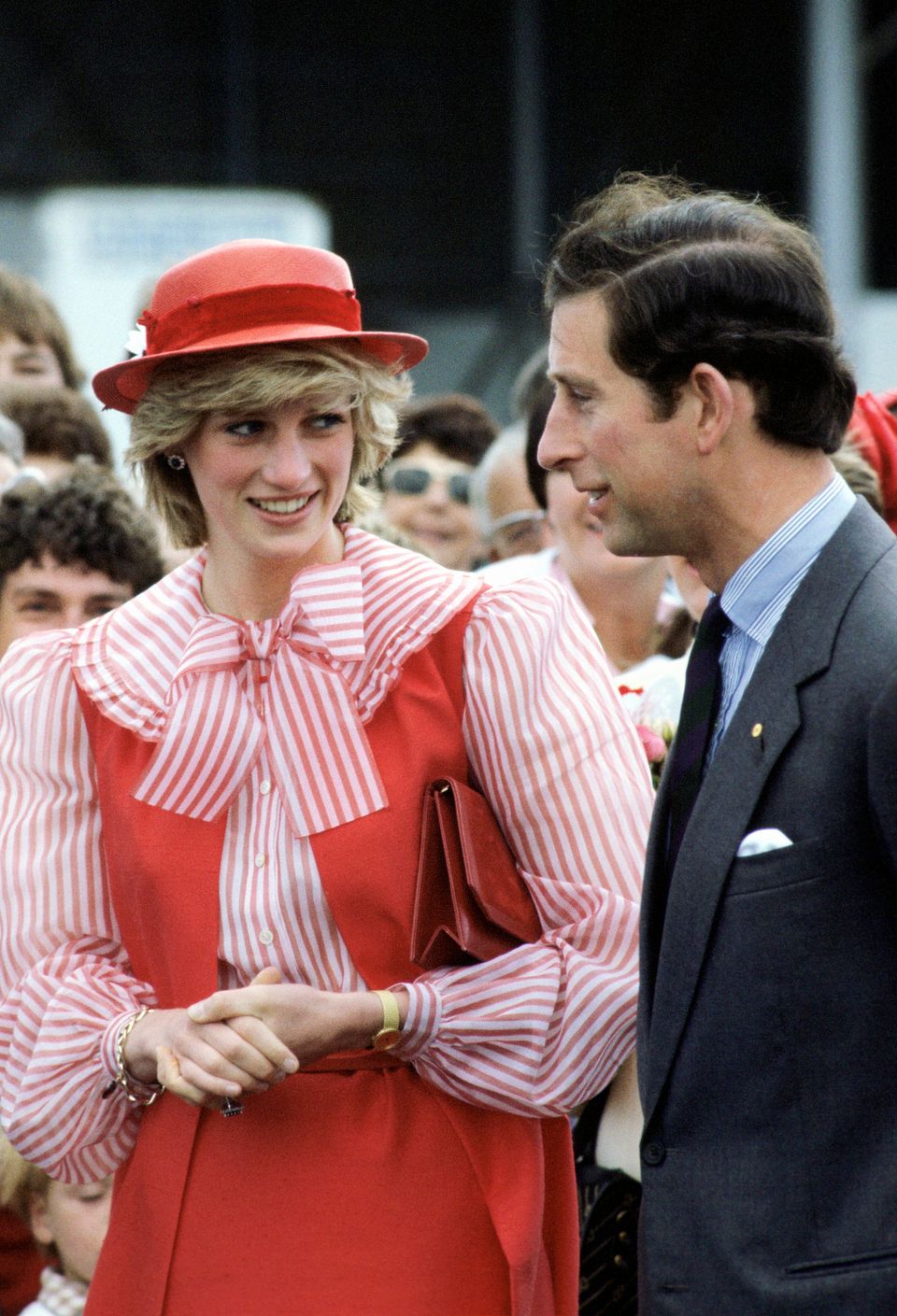 Princess Diana Was Always A Fashion Icon, As These Striking Photos Show ...
