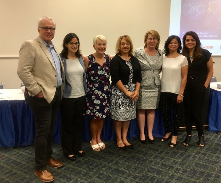 John Smith, Anna Santino, Susan Donnally, Marlee Franzen, Karen Pallansch, Cece Nguyen and Davar Ardalan at the Women’s Networking Breakfast. 