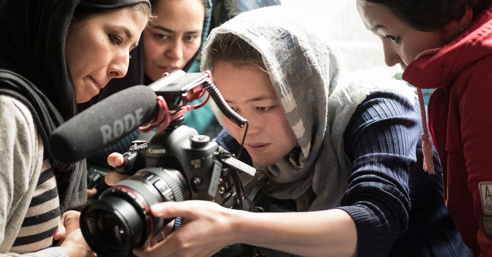 Why Women Journalists In Afghanistan Matter Huffpost