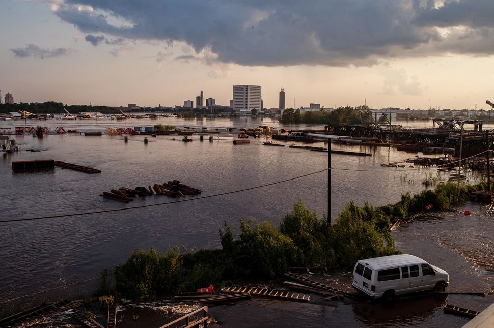 Small Towns Outside Houston Still Struggling With Dire Problems | HuffPost