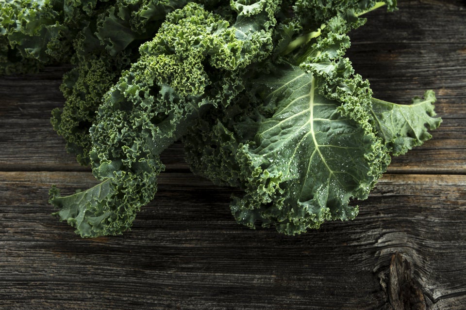 The Healthiest Lettuces and Salad Greens, Ranked Kale and Spinach