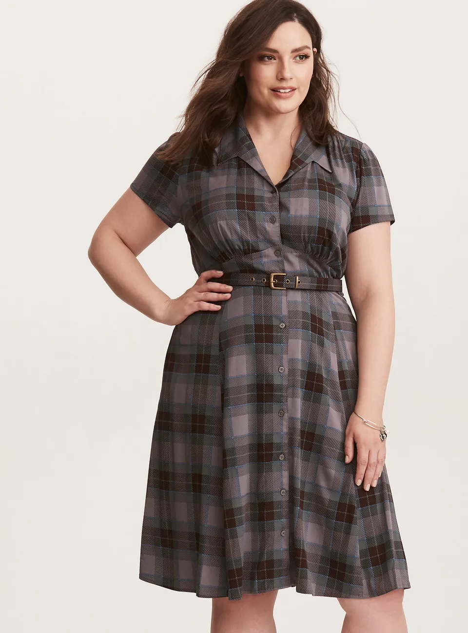 28 Button Down Dresses And Skirts For Plus Size That Won't Gape | HuffPost  Life