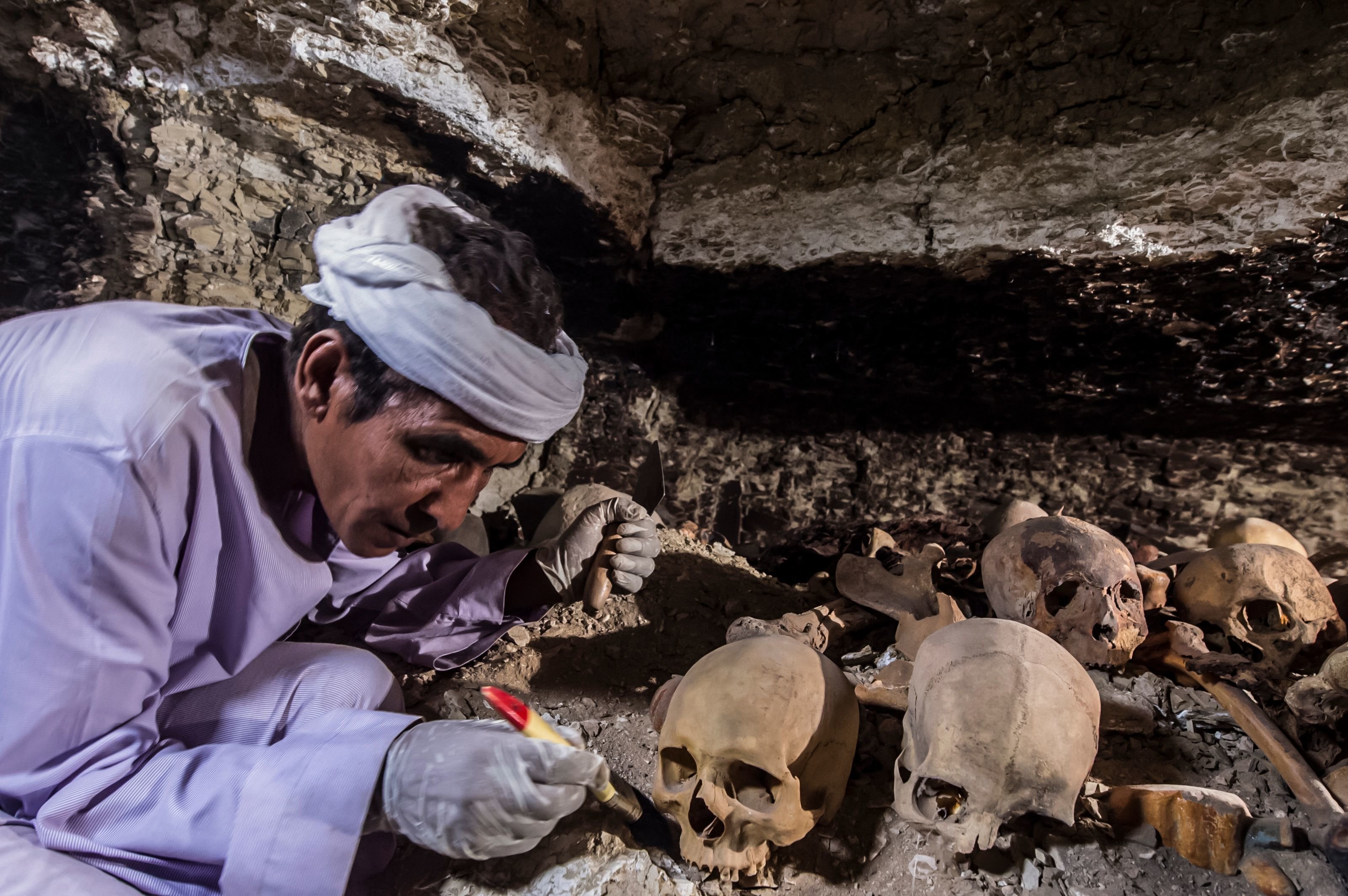 Archaeologists In Egypt Unearth 3,500-Year-Old Tomb | HuffPost