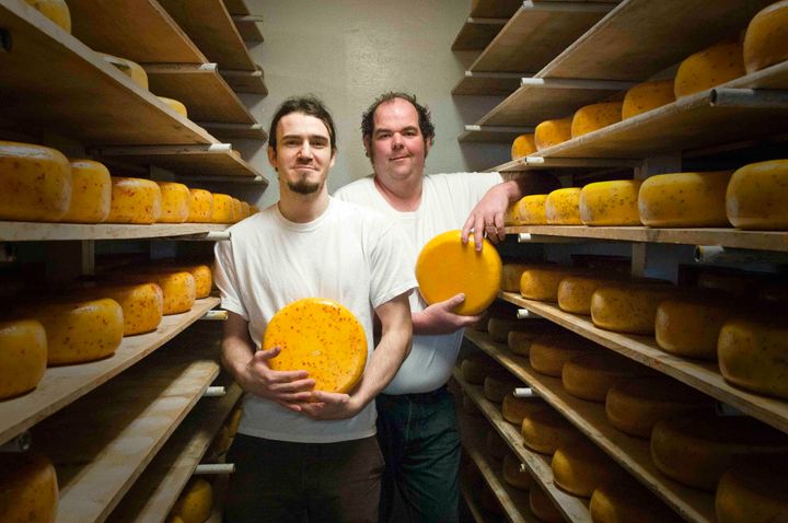 Jeff McCourt (right) with assistant cheesemaker Donald Younie 