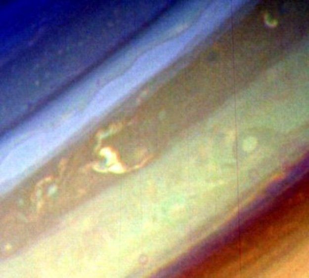 <p>Saturn is approximately 75% hydrogen and 25% helium with traces of other substances like methane and water ice. </p>