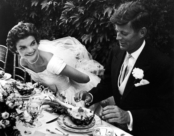 Must See Photos From John F Kennedy And Jackie Kennedys Wedding