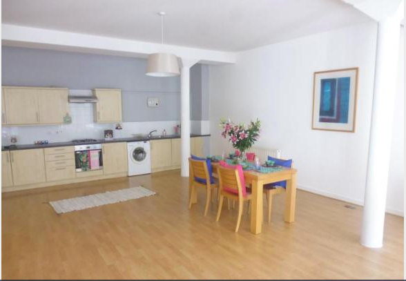 <strong>Check out that living space </strong>