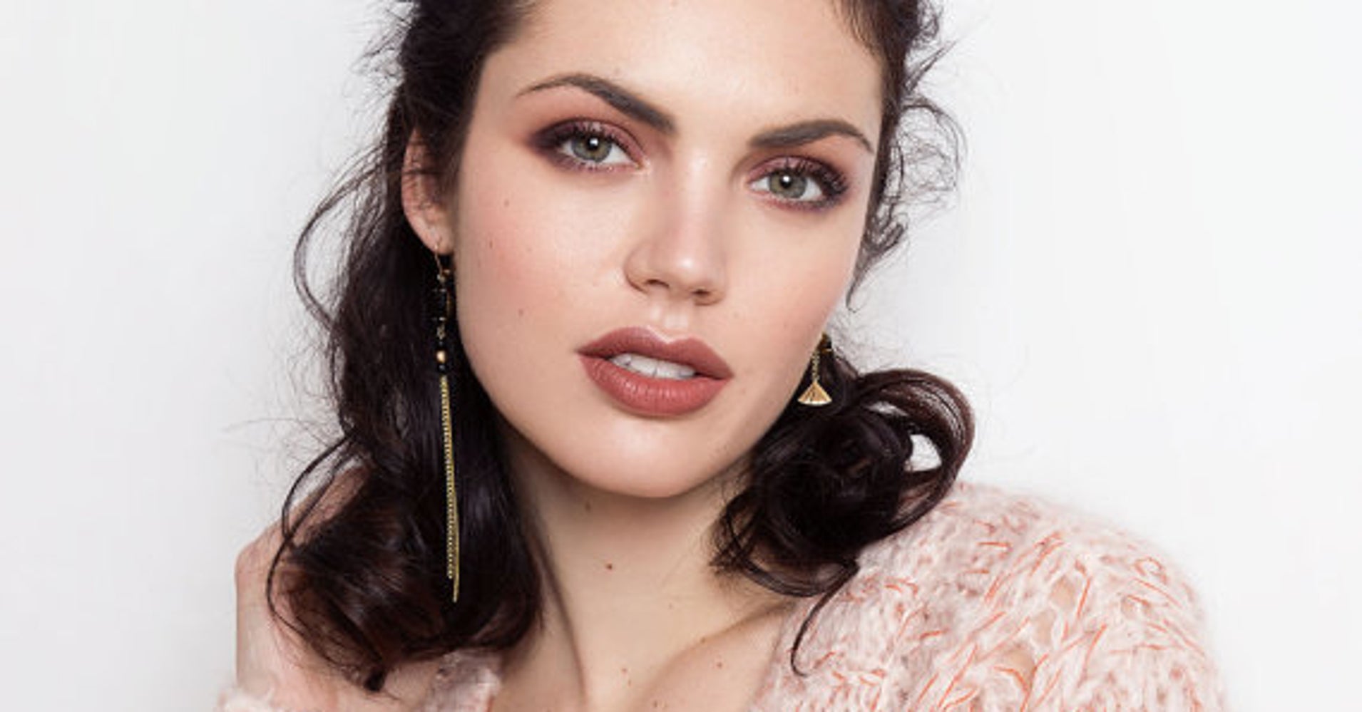 How To Wear Mismatched Earrings And Still Look Put Together HuffPost