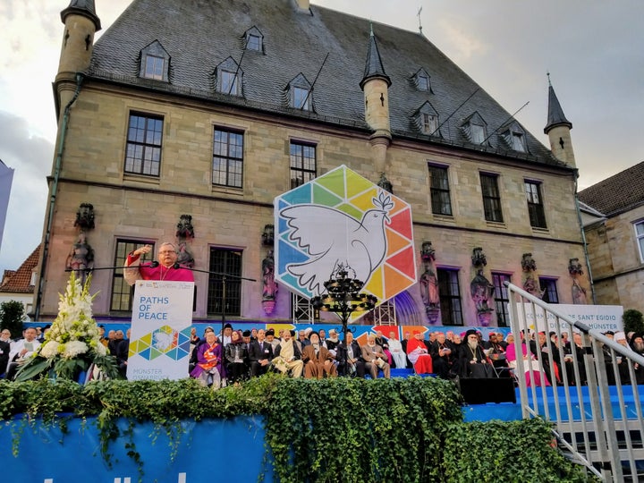 <p>Final ceremony September 12, Osnabrück, Germany. Leaders from world religions gathered with a plea for peace</p>